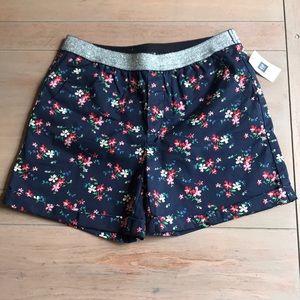 Gap kids shorts. XXL